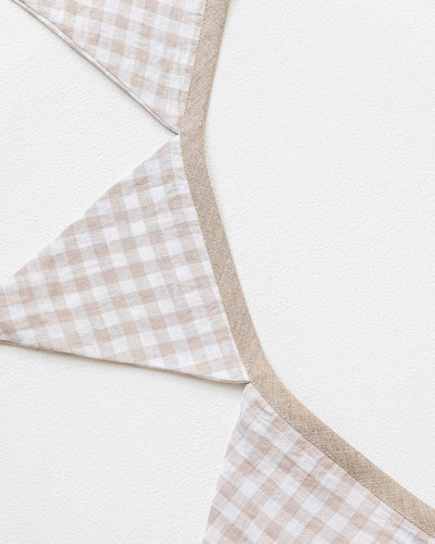 Linen bunting in Natural Gingham - sneakstylesanctums