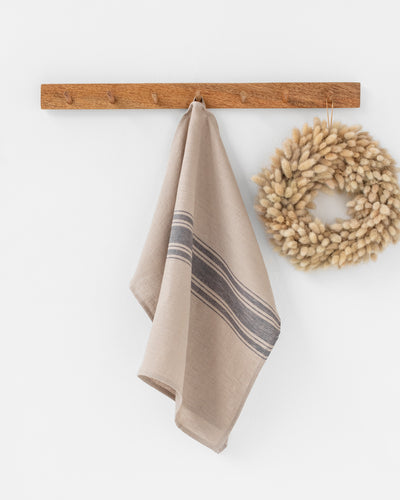 Linen tea towel in traditional gray stripes - sneakstylesanctums