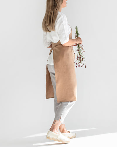 Linen bib apron in Latte - sneakstylesanctums