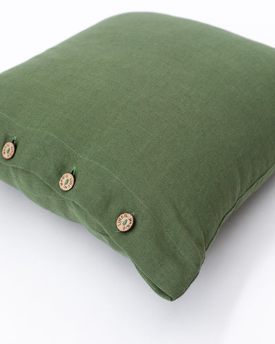 Linen pillowcase with buttons in Forest green - sneakstylesanctums
