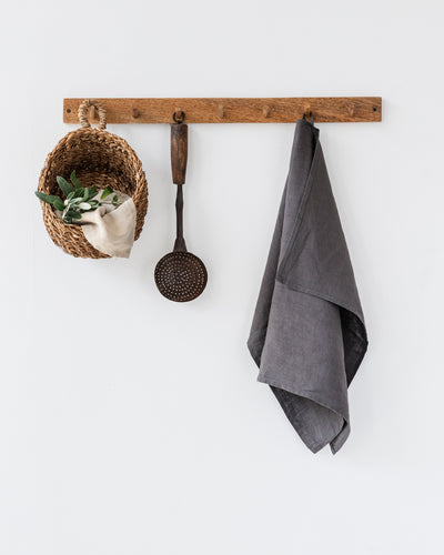 Linen tea towel in Charcoal gray - sneakstylesanctums