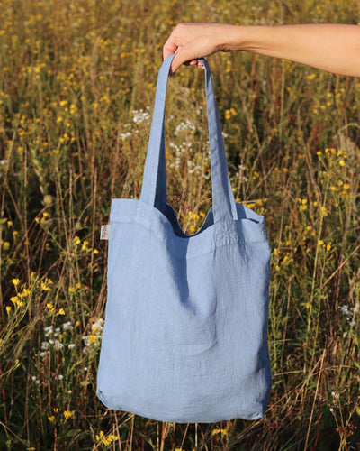 Linen tote bag in Ocean blue - sneakstylesanctums