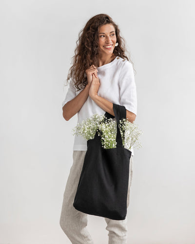Linen tote bag in Black - sneakstylesanctums