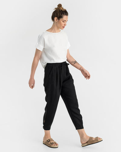Tapered linen pants MONTAUK in Black - sneakstylesanctums modelBoxOn